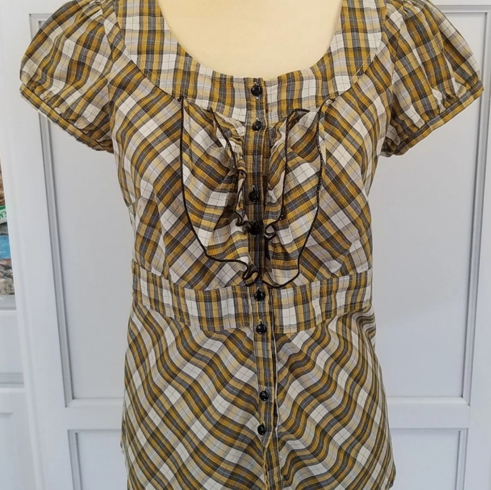 Anthropologie EDME & ESYLLTE Highlands Shirt Size 8 Mustard Plaid Short sleeves